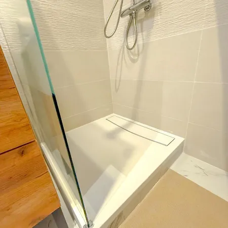 T1 Luxury Port Clim, Wi-fi Apartamento Toulon